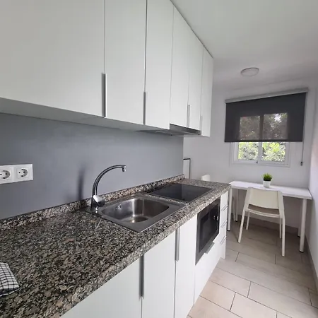 Apartamento Kyomu El Pilar3 *